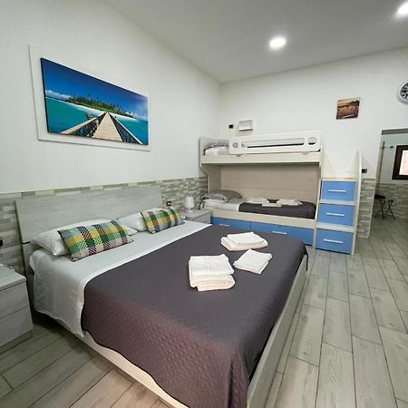 Casa Vacanze Luisa Νάπολη Εξωτερικό φωτογραφία