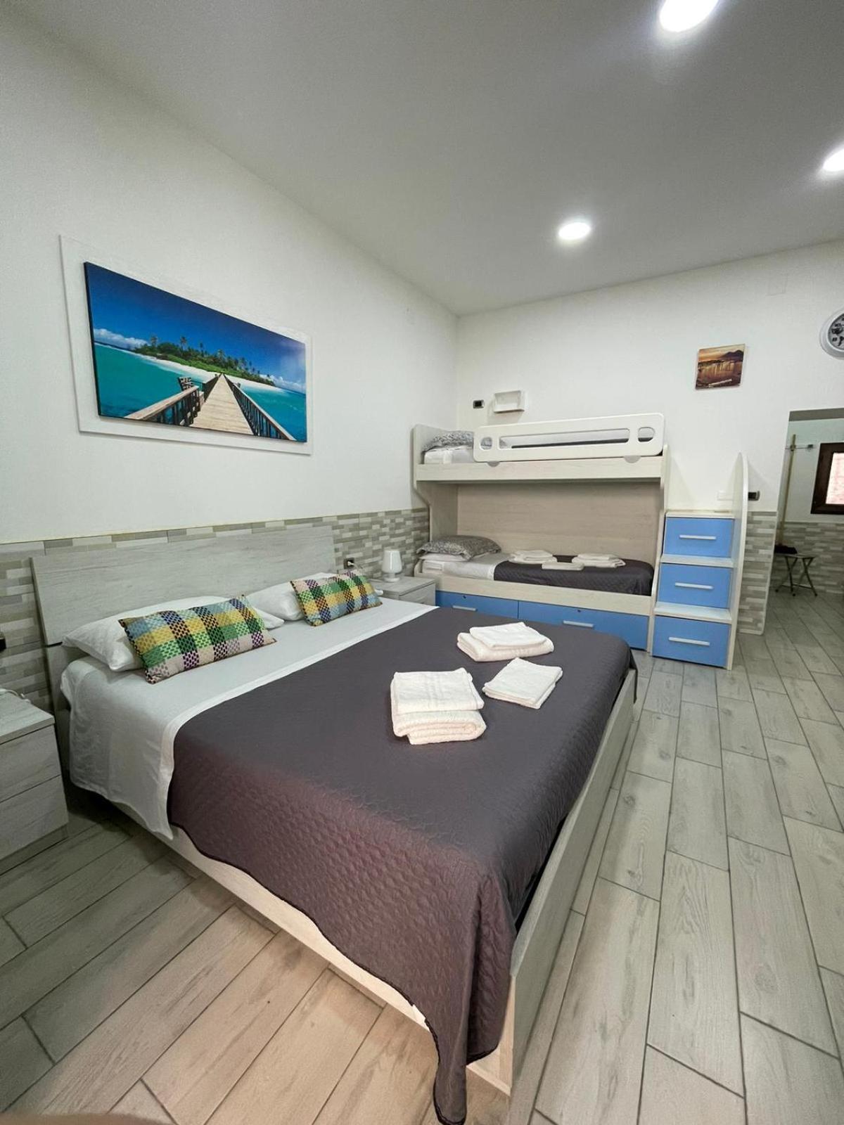 Casa Vacanze Luisa Νάπολη Εξωτερικό φωτογραφία