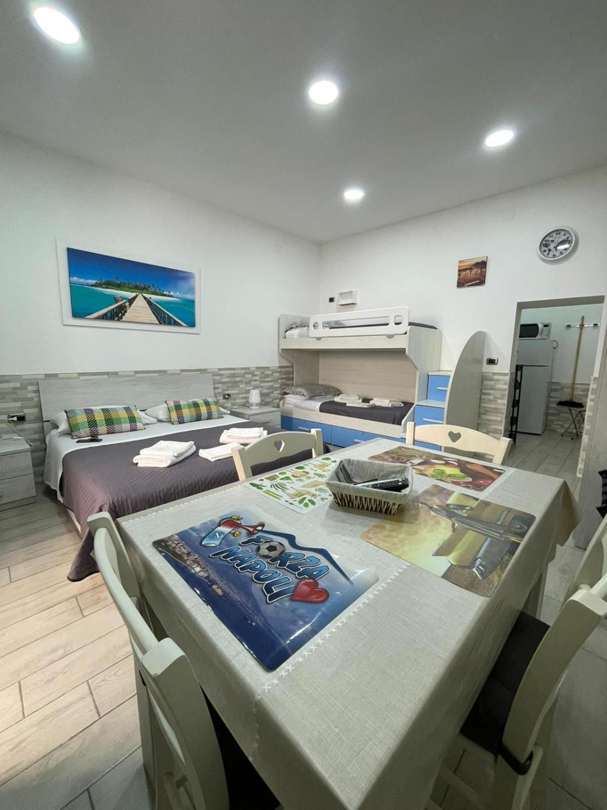 Casa Vacanze Luisa Νάπολη Εξωτερικό φωτογραφία